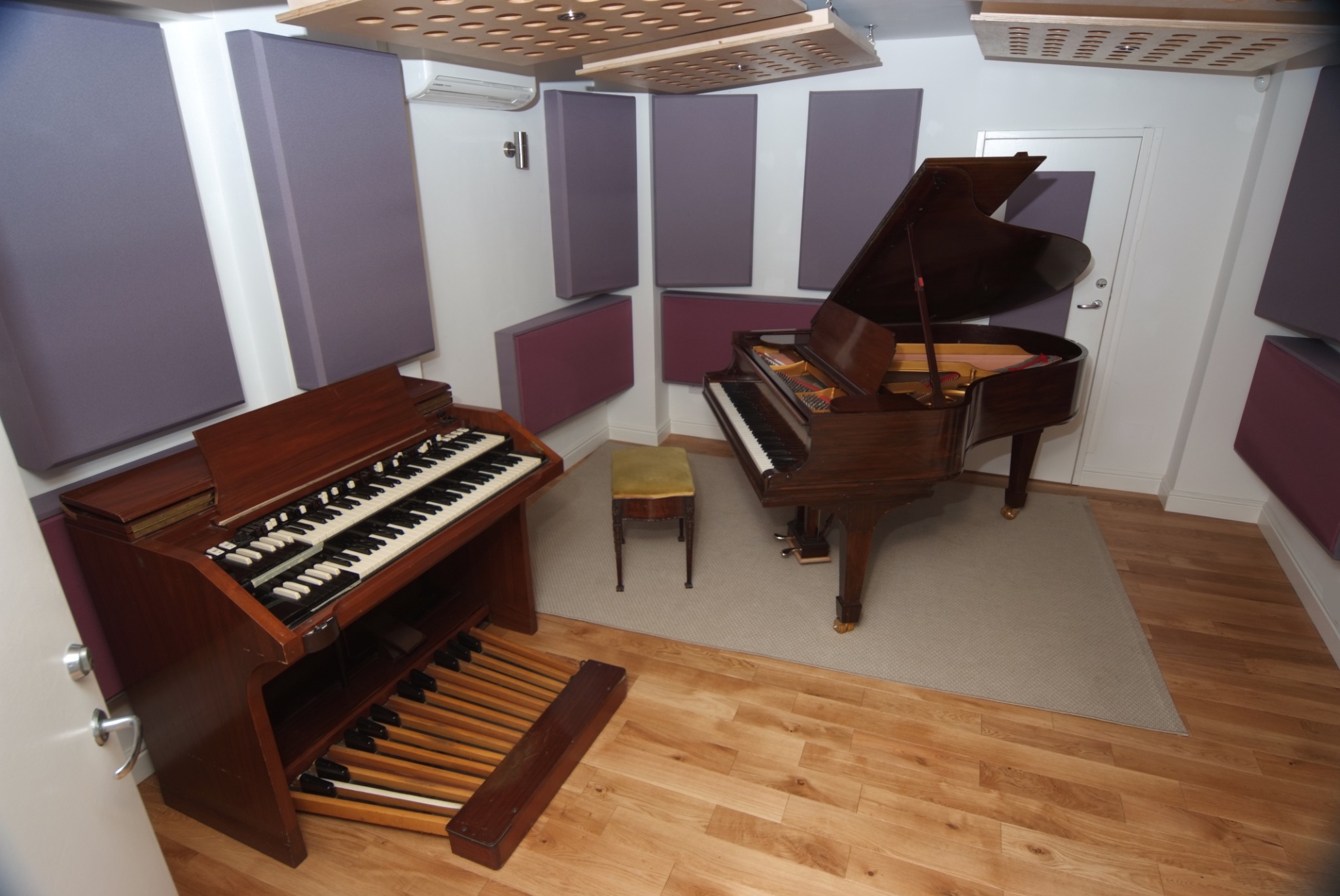 Greystoke recording room with Steinway grand piano and Hammond organ